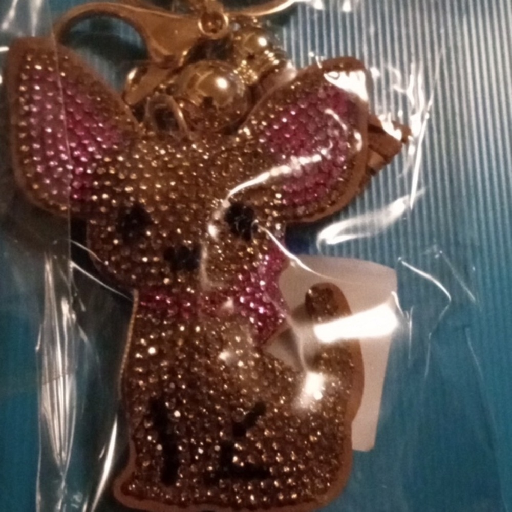 Crystal Chihuahua dog purse/bag charm keychain w/ tassel - Picture 6 of 7